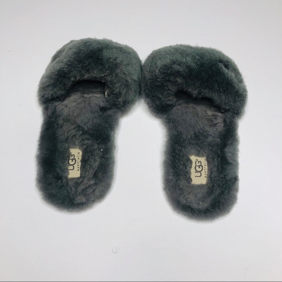 UGG Shoes | Gray Ugg Thong Slippers Size 7 | Poshmark